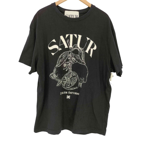 SATUR Capri Citron Drawing Summer Graphic T-Shirt メンズ