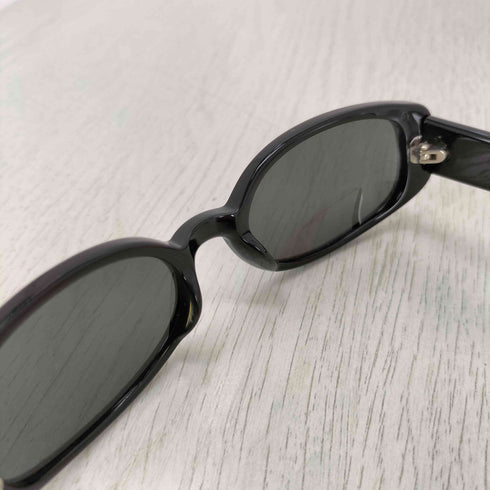 カルバンクライン CALVIN KLEIN ブラックサングラス メンズ 140