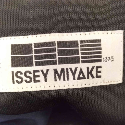 イッセイミヤケ ISSEY MIYAKE 132.5 OBIバッグ メンズ
