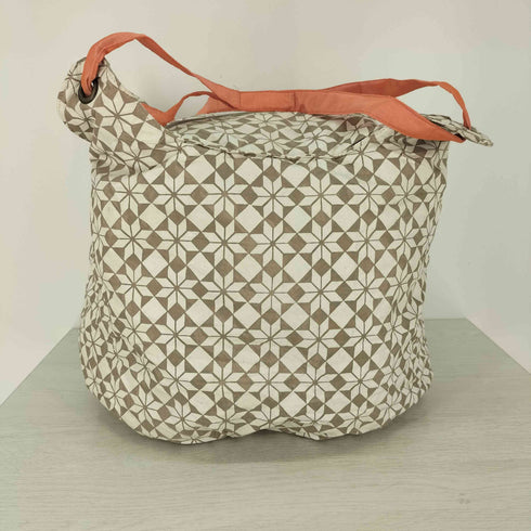 ヌキテパ NE QUITTEZ PAS KAVITA BHARTIA 刺繍デザイン バッグ レディース
