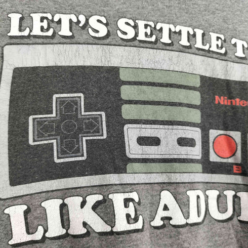 フロントゲームプリントクルーネックTシャツ メンズ L