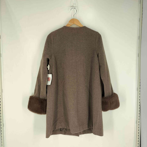 ナチュラルビューティーベーシック NATURAL BEAUTY BASIC フェイクファースリーブノーカラーコート レディース JPN:S