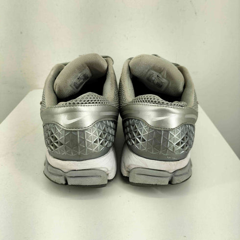 ナイキ NIKE ZOOM VOMERO 5 WOLF GREY/WHITE-METALLIC SILVER メンズ 32