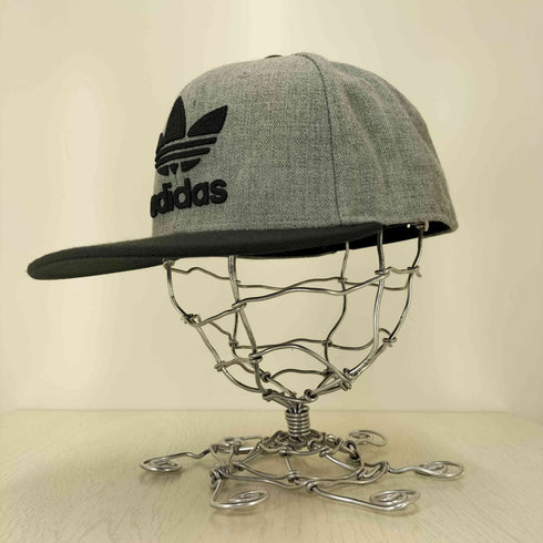 アディダスオリジナルス adidas Originals トレフォイル ロゴ 刺繍 スナップバックキャップ メンズ ONE SIZE