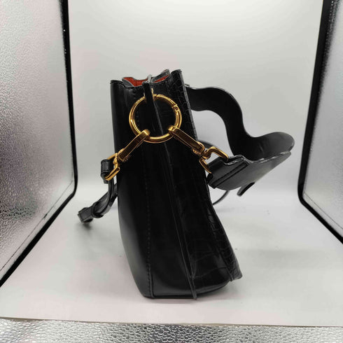 チャールズアンドキース CHARLES&KEITH クロックエフェクト バケツショルダーバッグ レディース