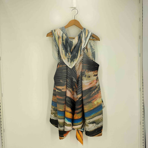 イッセイミヤケ ISSEY MIYAKE プリーツロングジレ レディース