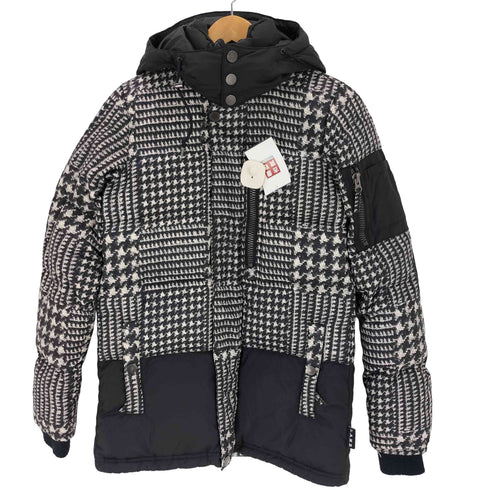 バートン BURTON 総柄フーデットダウンジャケット メンズ import:M