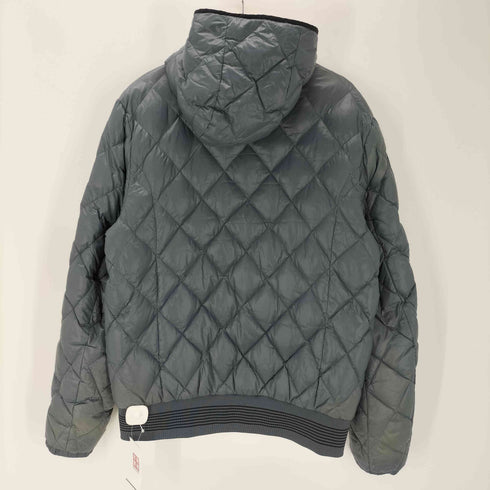 エンポリオアルマーニイーエーセブン EMPORIO ARMANI EA7 ワッペンロゴ キルティング ダウンジャケット メンズ XXL