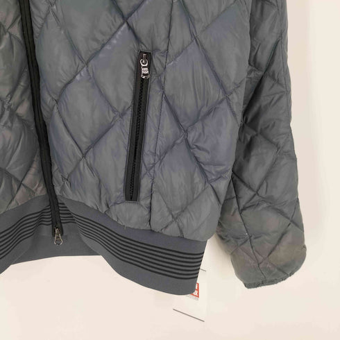 エンポリオアルマーニイーエーセブン EMPORIO ARMANI EA7 ワッペンロゴ キルティング ダウンジャケット メンズ XXL