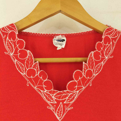 CRYLOR 70-80s さくらんぼ刺繍 半袖ニット レディース 44
