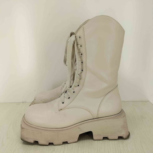 チャールズアンドキース CHARLES&KEITH サブラ レースアップアンクルブーツ Sabra Lace-Up Ankle Boots レディース 37
