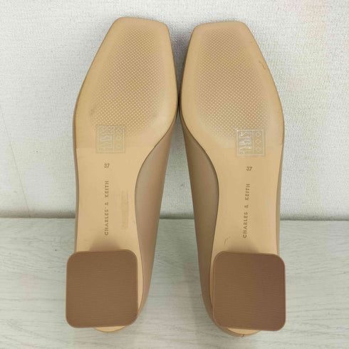 チャールズアンドキース CHARLES&KEITH スクエアトゥパンプス レディース JPN:37