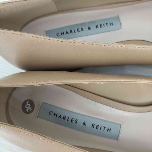 チャールズアンドキース CHARLES&KEITH スクエアトゥパンプス レディース JPN:37