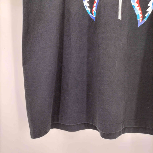 アベイシングエイプ A BATHING APE ABC Camo Shark T-Shirt メンズ 3XL
