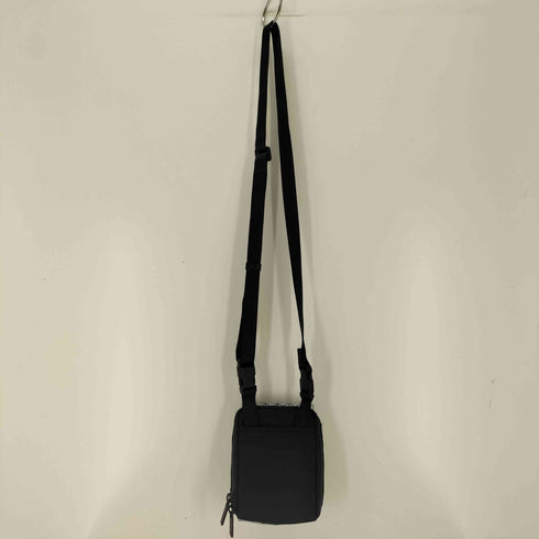 バオバオイッセイミヤケ BAO BAO ISSEY MIYAKE BEETLE REFLECTOR メンズ