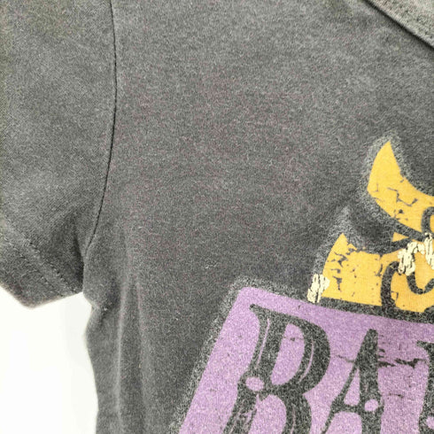 スライ SLY メタリックプリント クラウン BADGIRLS クルーネックTシャツ ピチT Y2K レディース JPN:S