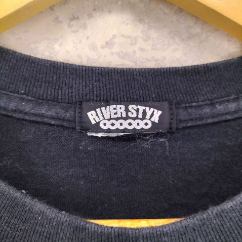 RIVER STYX フロント&アームプリント L/S クルーネックバンドTシャツ メンズ