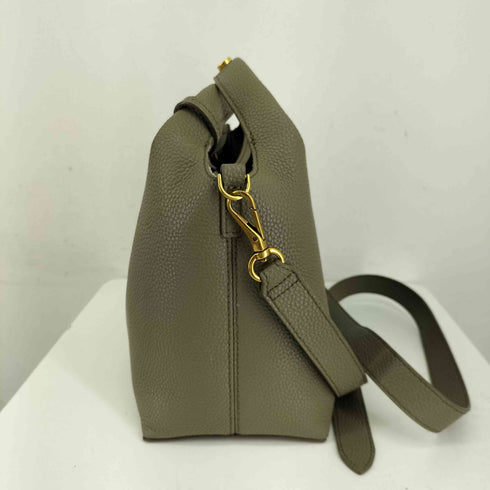 チャールズアンドキース CHARLES&KEITH チャンス メタリックアクセントバケットバッグ レディース
