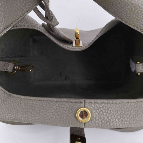 チャールズアンドキース CHARLES&KEITH チャンス メタリックアクセントバケットバッグ レディース