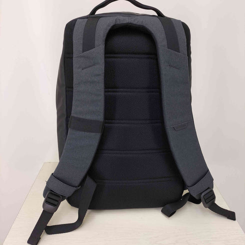 インケース incase CITY COMPACT BACKPACK メンズ