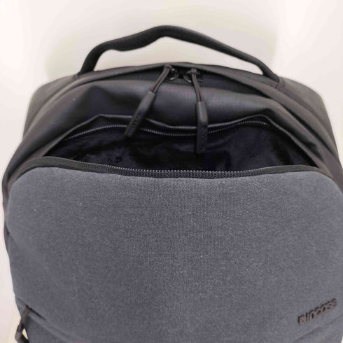 インケース incase CITY COMPACT BACKPACK メンズ