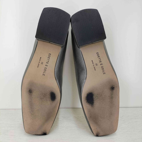 オデットエオディール Odette e Odile スクエア センターシーム フラット シルバー パンプス フラット シューズ レディース JPN:22