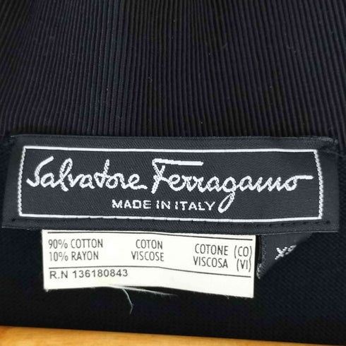 サルヴァトーレフェラガモ Salvatore Ferragamo ガンチーニロゴ ブラックニットS/S レディース import:XS