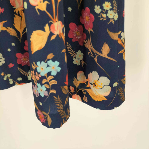 ブルーレーベルクレストブリッジ BLUE LABEL CRESTBRIDGE 花柄ワンピース レディース 38