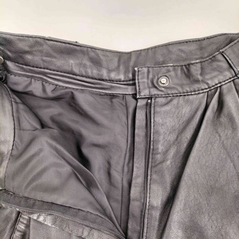 ECHTES LEDER タック 本革 レザー ハーフパンツ レディース import:M