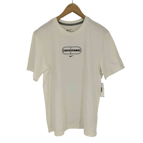 ナイキ NIKE tokyovitamin ロゴ クルーネックTシャツ メンズ L