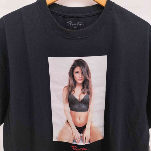 プリミティブ primitive フォトプリント クルーネック Tシャツ メンズ JPN:XL