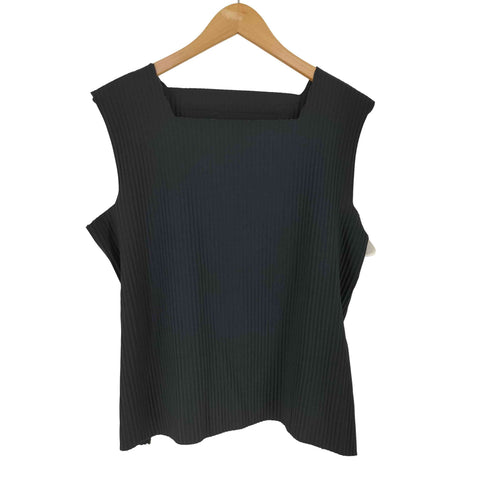 イッセイミヤケミー ISSEY MIYAKE me プリーツ ノースリーブブラウス レディース