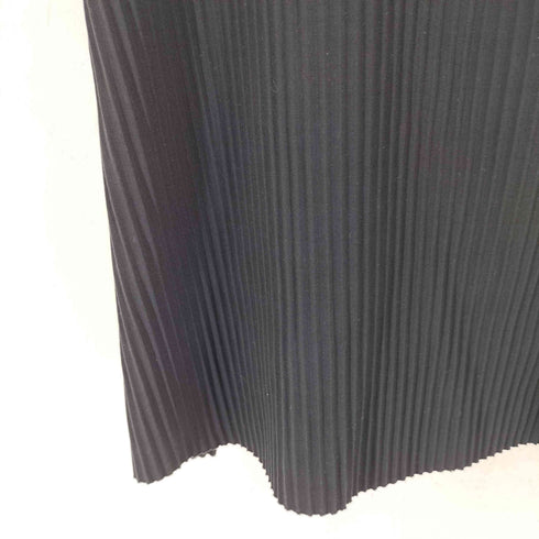 イッセイミヤケミー ISSEY MIYAKE me プリーツ ノースリーブブラウス レディース