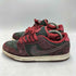 ナイキスケートボーディング NIKE SB Riot Skateshop ライオットスケートショップ DUNK LOW ダンク ロー マホガニー ダーク ビートルート チーム レッド メンズ JPN:26