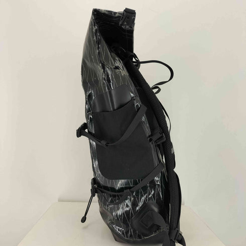 KRAKATAU Welded Backpack import メンズ 25L