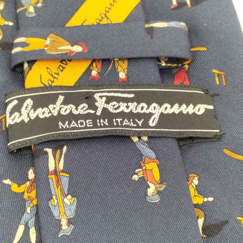 サルヴァトーレフェラガモ Salvatore Ferragamo イタリア製 総柄 シルク ネクタイ メンズ