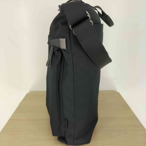 UNTRACK ヘルメットバック メンズ