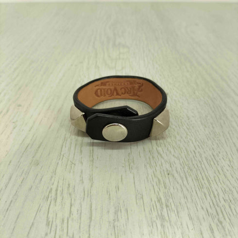 ARC VOID スタッズ レザー バングル メンズ