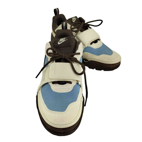 ナイキ NIKE TRAVIS SCOTT Zoom Field Jaxx Pale Ivory and Leche Blue メンズ JPN:28