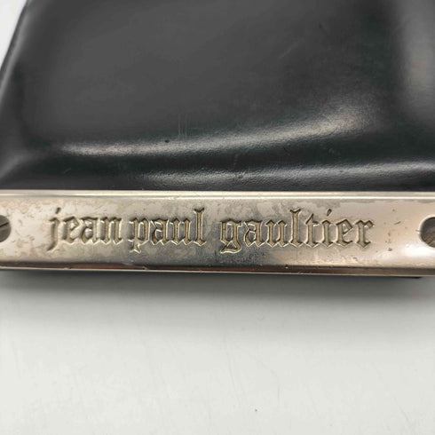 ジャンポールゴルチエ Jean Paul GAULTIER ロゴ 刻印 メタル プレート レザー ウォレット 二つ折り 財布 archive アーカイブ メンズ