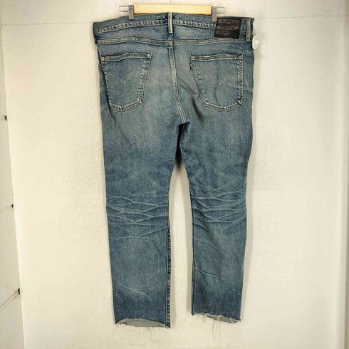 リーバイスメイドアンドクラフテッド Levis Made & Crafted 502 TAPER ジップフライデニムパンツ メンズ W40