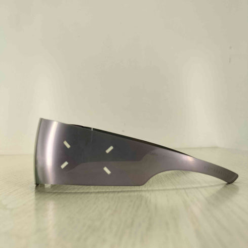 メゾンマルジェラ Maison Margiela MM201 MSV1 シルバーナイロンフレーム ラップアラウンドサングラス メンズ 131