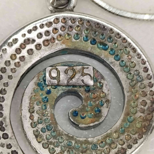 925刻印 渦巻き 模様 スターリングシルバー ネックレス レディース