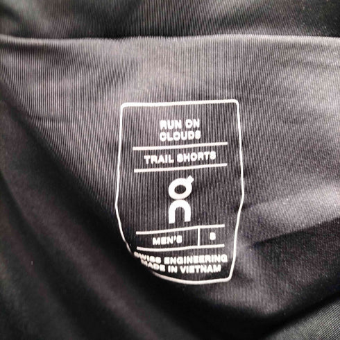 オン On Trail Shorts トレイル ショーツ ランニング ハーフ パンツ メンズ S