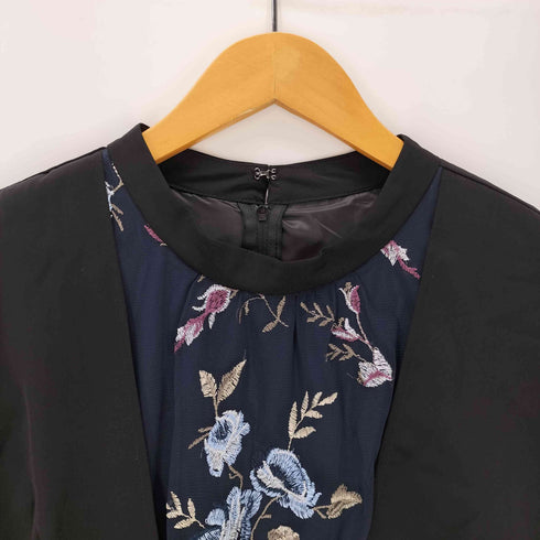 Callarus スタンドカラーフロント刺繍レース切替デザインワンピース レディース 3L