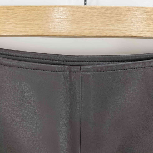 ソブ Sov. フェイクレザーキュロットパンツ レディース JPN:38