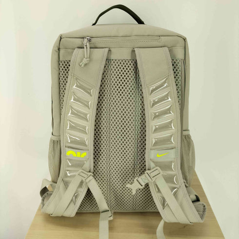 ナイキ NIKE ユーティリティ スピード グラフィック バックパック メンズ