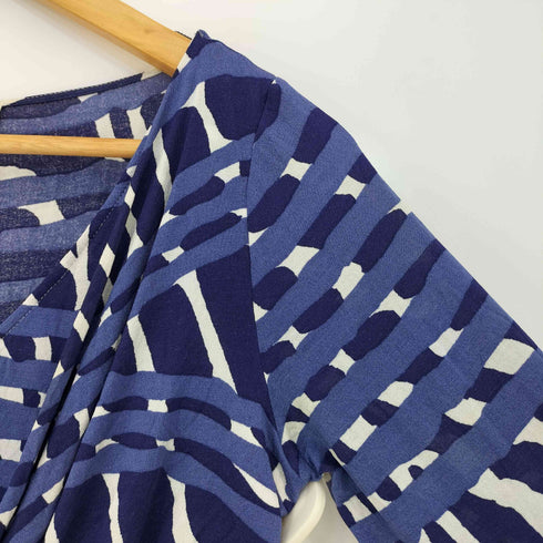 マックスマーラ MAX MARA 白タグ 総柄 レーヨン ストレッチ ドレープ Vネック カットソー レディース import:M