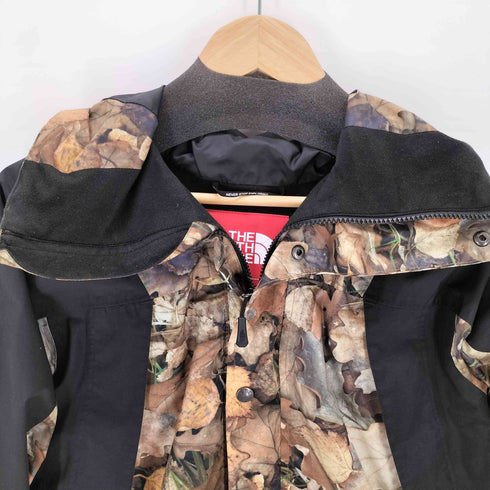 シュプリーム Supreme 16AW Mountain Light Jacket Leaves メンズ S