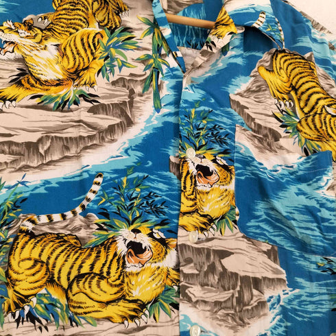 Japanese pattern 虎 和柄 アロハシャツ メンズ